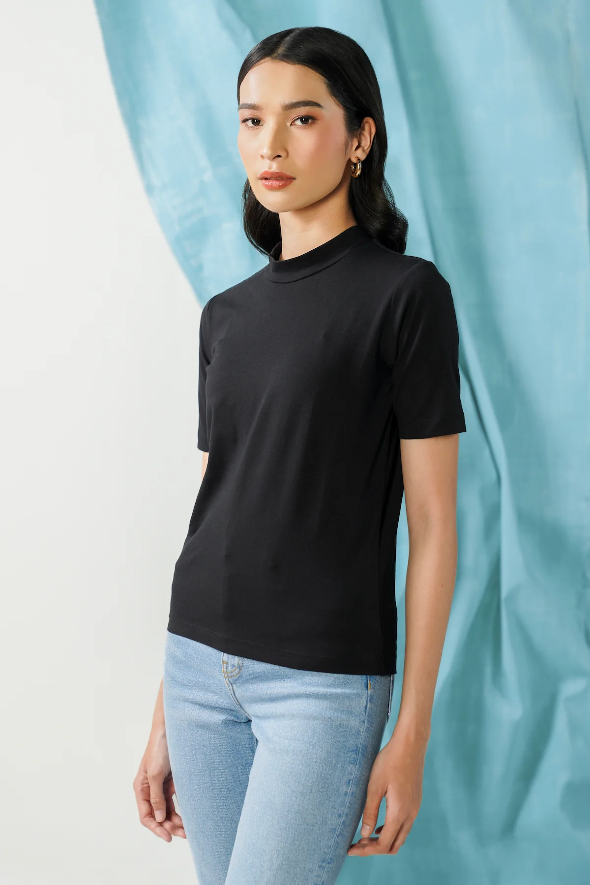 Highneck T-Shirt - Jet Black - Image 3
