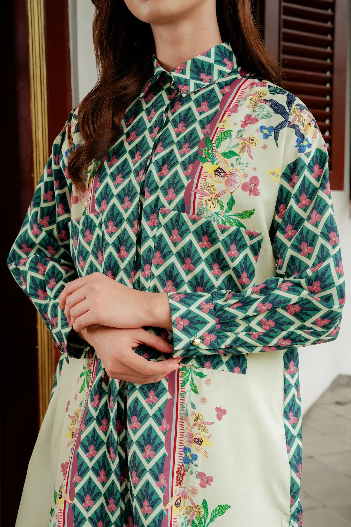 Reverie Tunic Shirt - Garden - Image 3